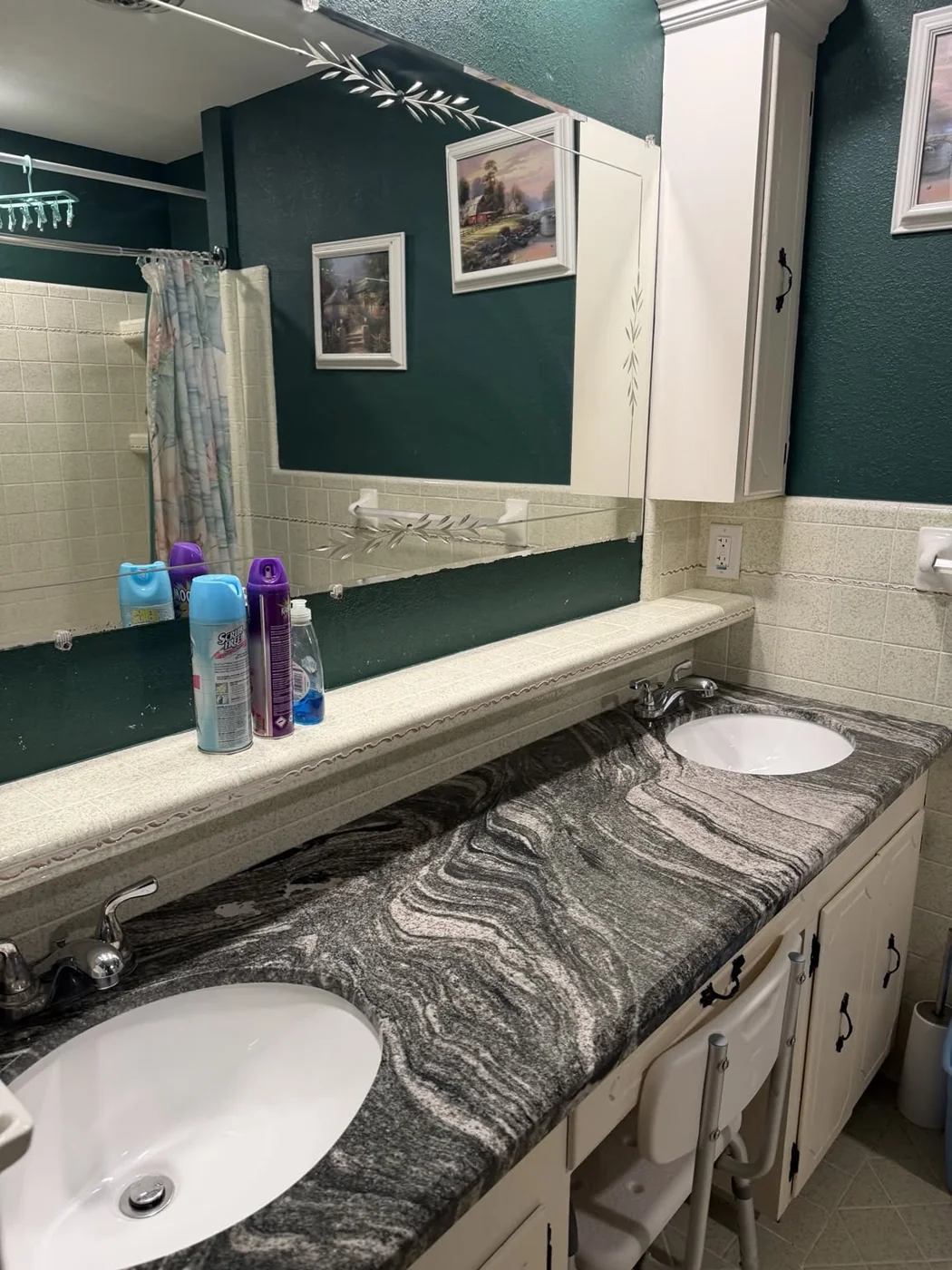 Bathroom vanity and mirror from a local cleaning visit